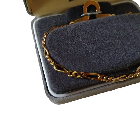Colibri Women's 18 Karat Gold Plated Link Bracelet In Box New Made In U.S.A. - Picture 3 of 5